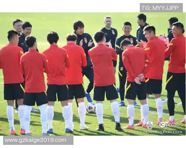 济南街头偶遇足球明星的惊喜瞬间与背后的故事分享