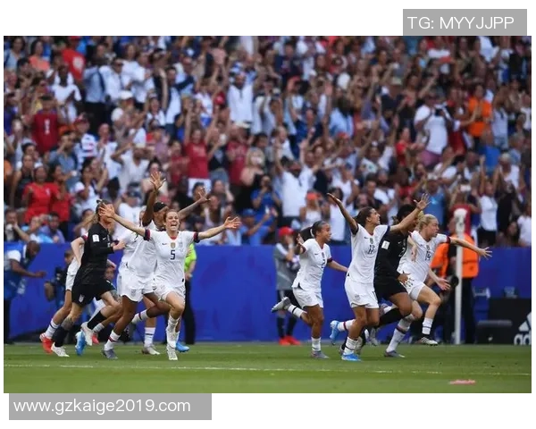 美国足球明星的辉煌历程与场上风采全景素描